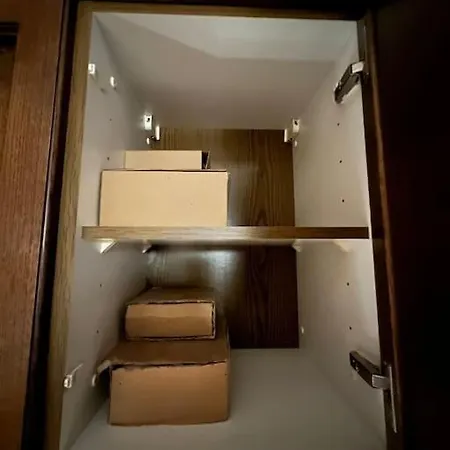 Feelhome, Flughafen Nah,3-schlafzimmer, Dusche Ebenerdig, Zentral, Wifi, Ground Floor