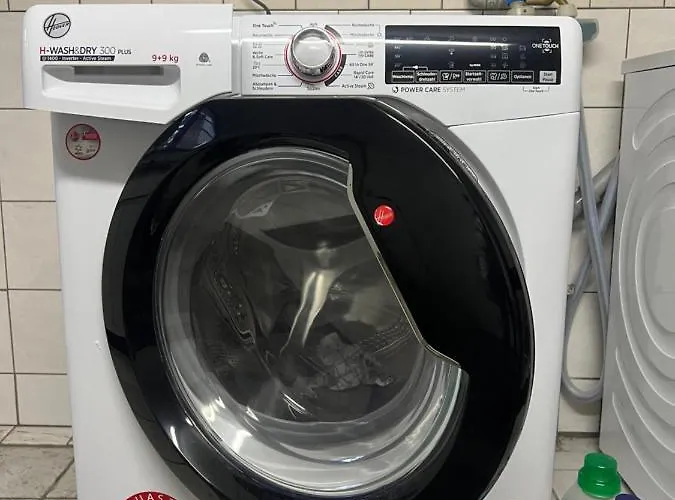 Διαμέρισμα Feelhome, Flughafen Nah,3-schlafzimmer, Dusche Ebenerdig, Zentral, Wifi, Ground Floor